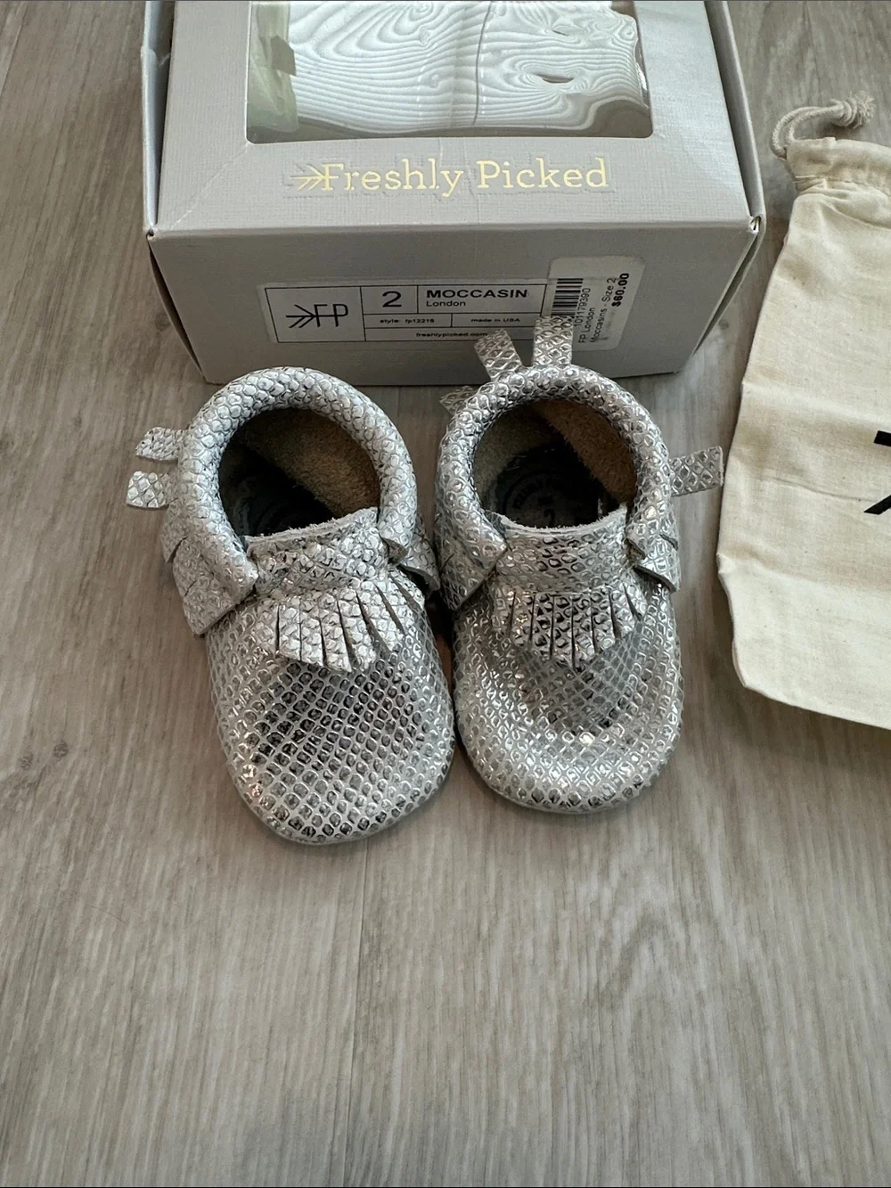 ✨NWT✨ Freshly Picked Silver Baby Moccasins - New in Box